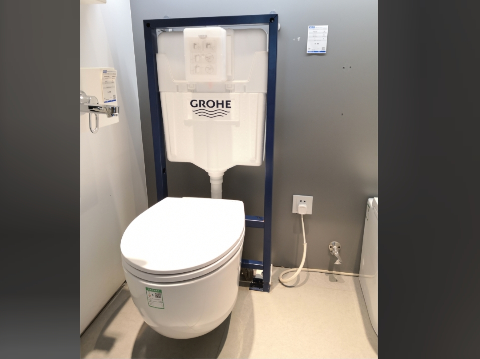 隐藏式马桶支架：卫浴空间的美学革命